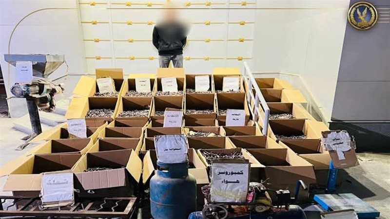 المتهم والمضبوطات 