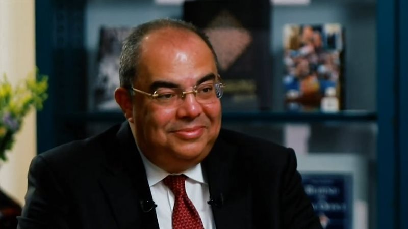  الدكتور محمود محيي الدين