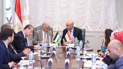 وزير التعليم يستقبل نظيره الفلسطيني لدعم العملية التعليمية للطلاب