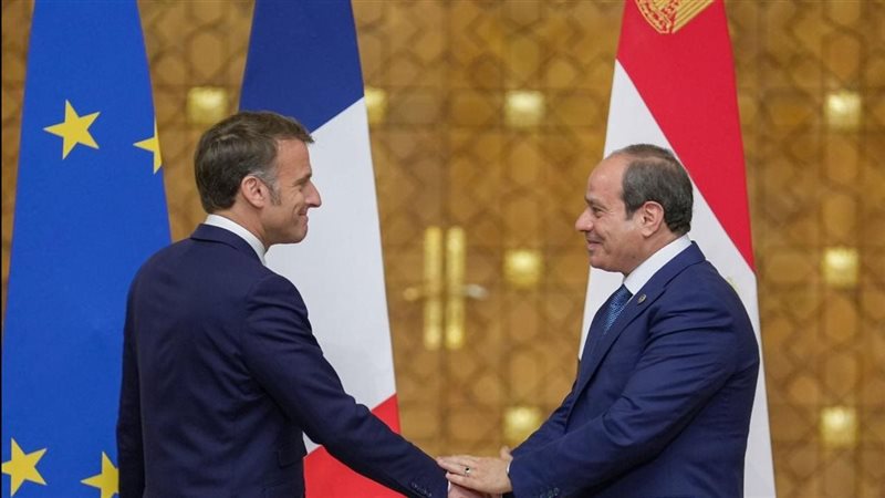 الرئيس السيسي ونظيره الفرنسي