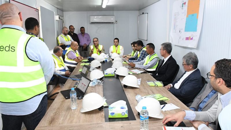 محافظ الفيوم اثناء الاجتماع