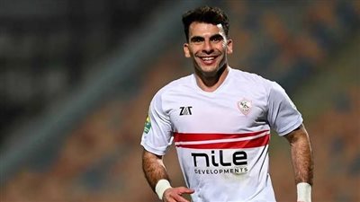 «لما تنام وتصحى تلاقي مراتك بتكلم صاحبك».. لاعب الأهلي السابق يعلق على صفقة زيزو