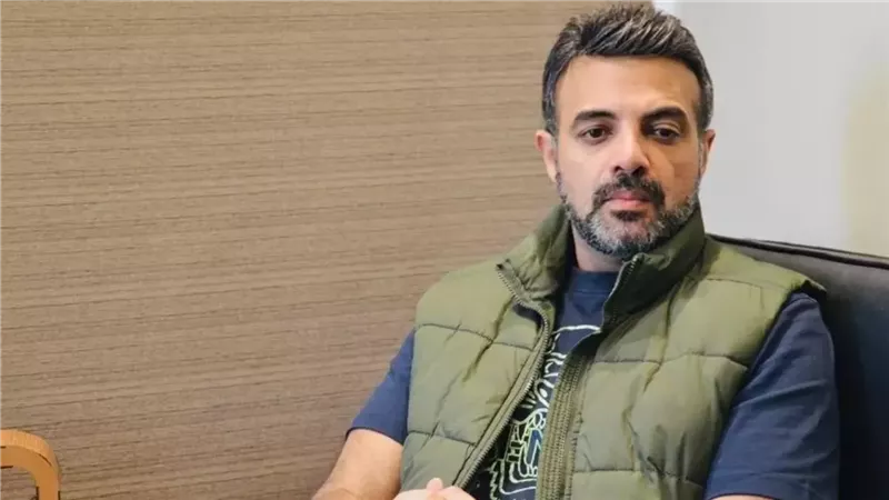 عمرو محمود ياسين