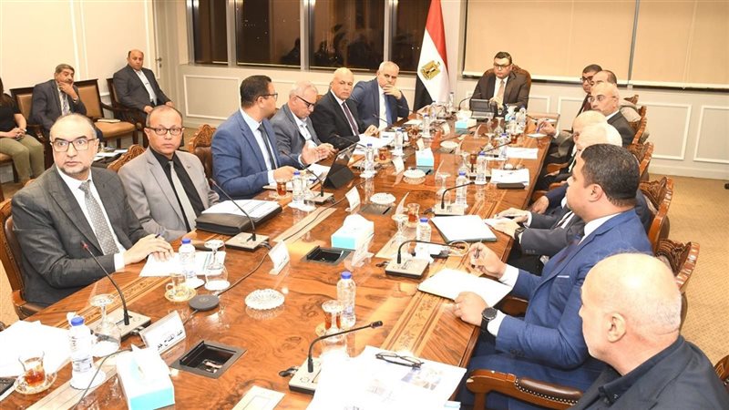 وزير الإسكان