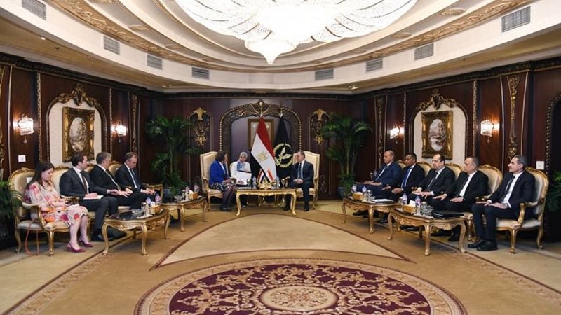 لقاء وزير الداخلية