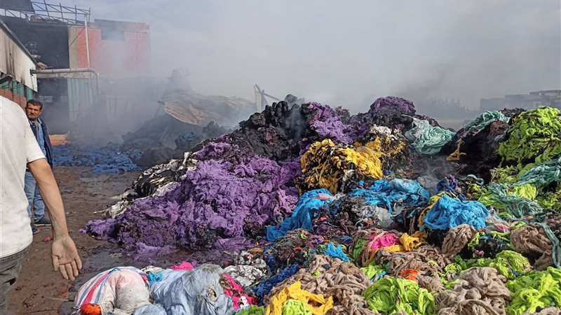 صورة من داخل المصنع