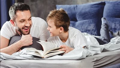 استشارية تربوية: الأب هو العمود الفقري للأسرة ولا غنى عن دوره التربوي