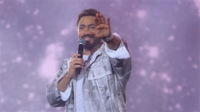 تامر حسني يشعل أضخم حفل طلابي في العاصمة الإدارية