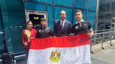 وفد رسمي يستقبل بعثة مصر المشاركة في بطولة العالم تحت 23 للإسكواش