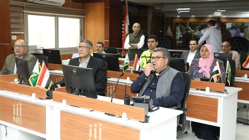 اجتماع محافظ الجيزة