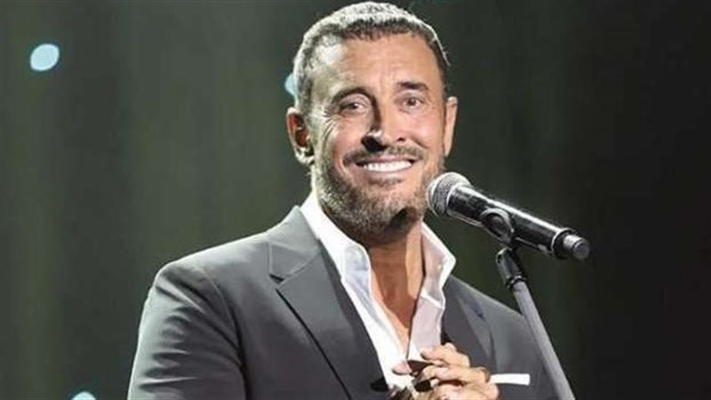  الفنان كاظم الساهر