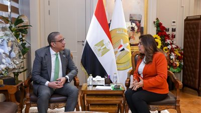 وزيرة التنمية المحلية ومحافظ الفيوم يتابعان جهود تحسين الخدمات وتنفيذ المشروعات التنموية