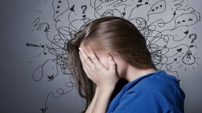 أستاذة طب نفسي: الوسواس القهري يقهر صاحبه في أكتر الأشياء التي يحبها