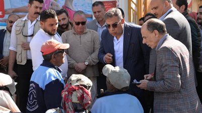 محافظ الدقهلية يوجه بتخفيض تكلفة الممارسات الرياضية لطلاب المدارس