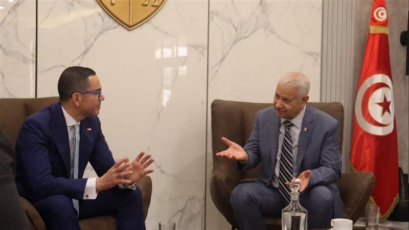 وزير الاستثمار ووزير التجارة التونسي