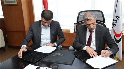 وكالة الفضاء المصرية توقع بروتوكول تعاون مع شركة EVRAID بالقرية الذكية (تفاصيل)