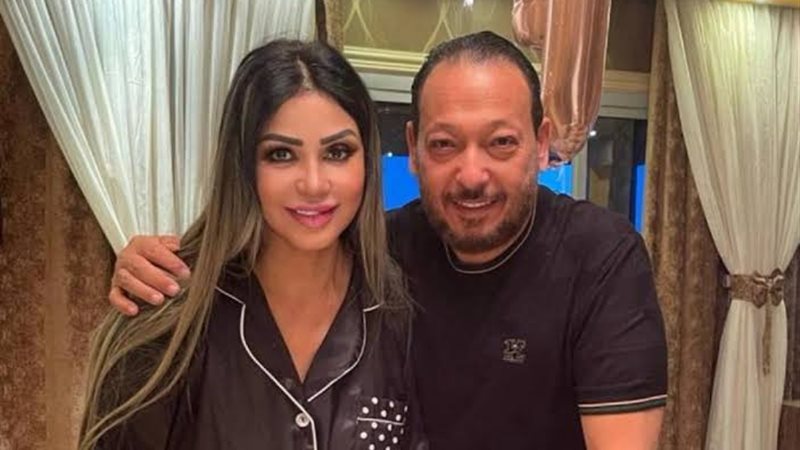 ايناس عز الدين وزوجها أحمد العيسوي
