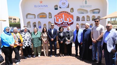 مصر بتتكلم حرفي.. التضامن تفتتح معرض 