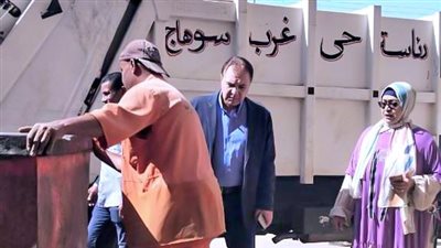 محافظة سوهاج تتابع أعمال النظافة بمحيط الكنائس لاستقبال عيد القيامة المجيد