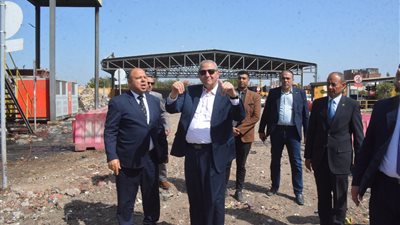 محافظ الغربية في جولة مفاجئة بمصنع تدوير المخلفات بالمحلة: دعم متواصل للحلول المستدامة 