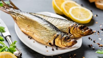 هل أكلات الفسيخ والرنجة في شم النسيم مفيدة للصحة؟ خبيرة تغذية توضح