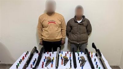 «الداخلية» تسقط عنصرين إجراميين من تجار السلاح في بني سويف