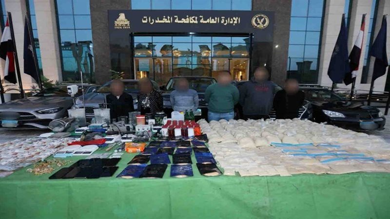 المتهمين 