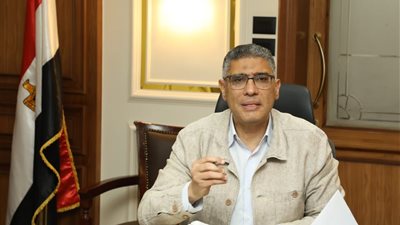 محافظ الجيزة: يشدد على تفعيل دور إدارة التعامل مع المخلفات بالأحياء والمراكز