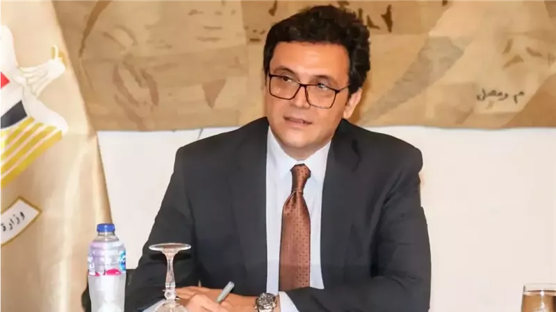الدكتور أحمد فؤاد هنو وزير الثقافة