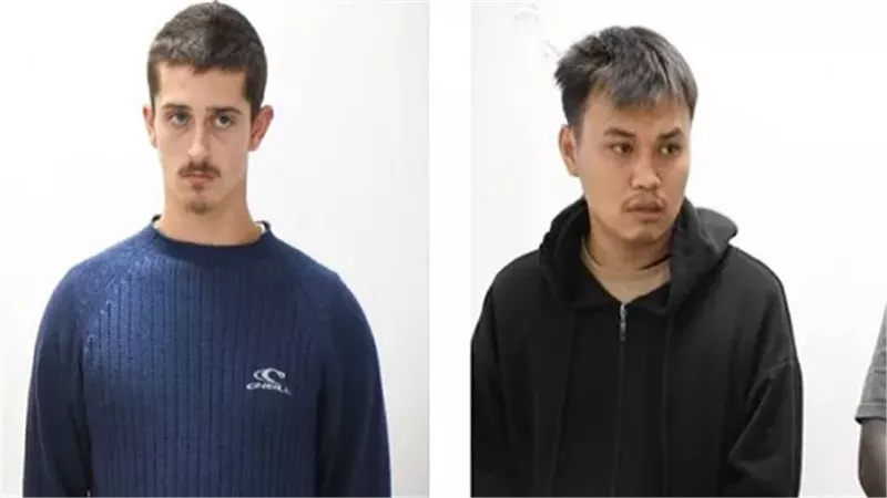 مراهقون بلجيكيون