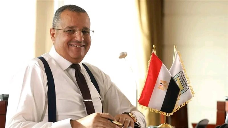 اللواء خالد مبارك محافظ جنوب سيناء 