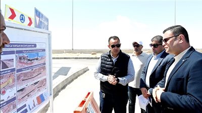 وزير الإسكان يتفقد مارينا 8 ومارينا by the lake .. ومشروع إنشاء ممشى الخدمات 