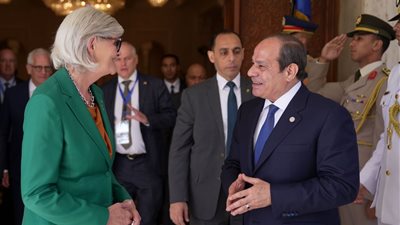 الرئيس السيسي يستقبل الحاكم العام لكومنولث أستراليا لتعزيز التعاون الاقتصادي والاستثماري