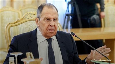 وزير الخارجية الروسي يتهم الغرب بعرقلة محادثات السلام مع أوكرانيا 