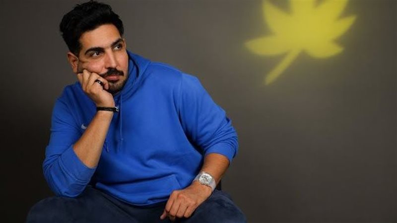المطرب محمود راتب