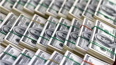 ضبط قضايا اتجار بالنقد الأجنبي بقيمة 10 ملايين جنيه خلال 24 ساعة