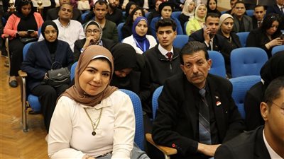 الوطنية للانتخابات تنظم ندوة تثقيفية لتعزيز الوعي السياسي للشباب