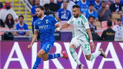 بثنائية فيرمينيو وتوني.. أهلي جدة يتقدم على الهلال في الشوط الأول