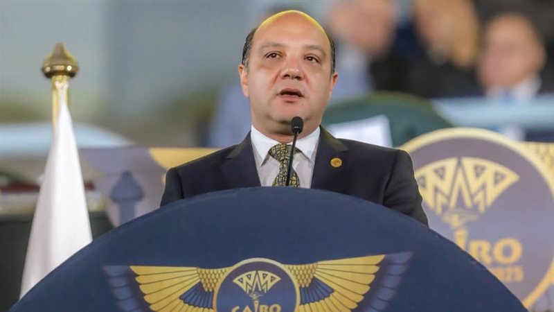 إيهاب أمين