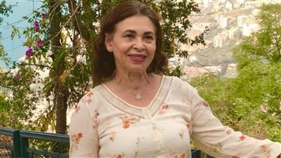 لبنى ونس: 