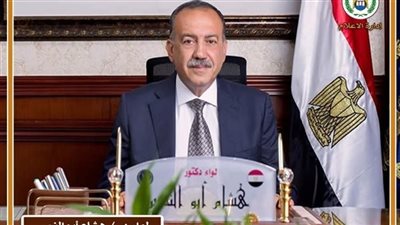 محافظ أسيوط: أغلقنا بعض الطرق بالمحافظة لانخفاض مستوى الرؤية