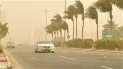 سقوط أمطار ونشاط رياح مثيرة للرمال.. الأرصاد تكشف حالة الطقس اليوم