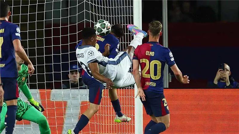 إنتر ميلان ضد برشلونة