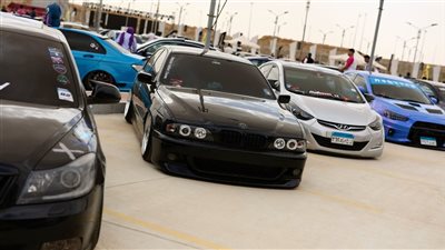 وزير الرياضة يشيد بنجاح مهرجان Stance-Festival للسيارات المعدلة (صور)