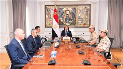 الرئيس السيسي يوجه بدراسة رفع كفاءة محطة «الزهراء» للخيول بمنطقة عين شمس