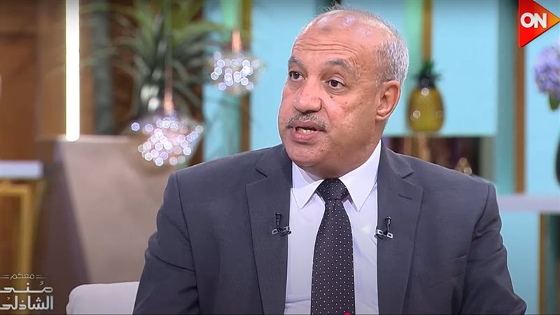د. أسامة طلعت رئيس الهيئة العامة للكتاب