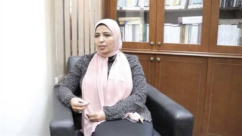 الدكتورة زينب السعيد