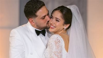  رنا رئيس توجه رسالة خاصة لزوجها: «كانت طفولتي معاه وكبرنا معا»
