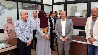 محافظ الإسماعيلية يتفقد الديوان العام ويتابع سير العمل بالمركز التكنولوجي