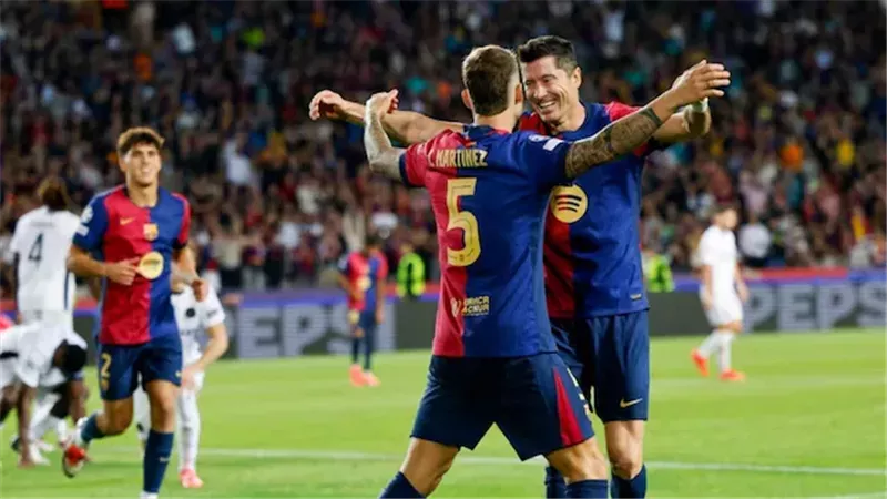 برشلونة